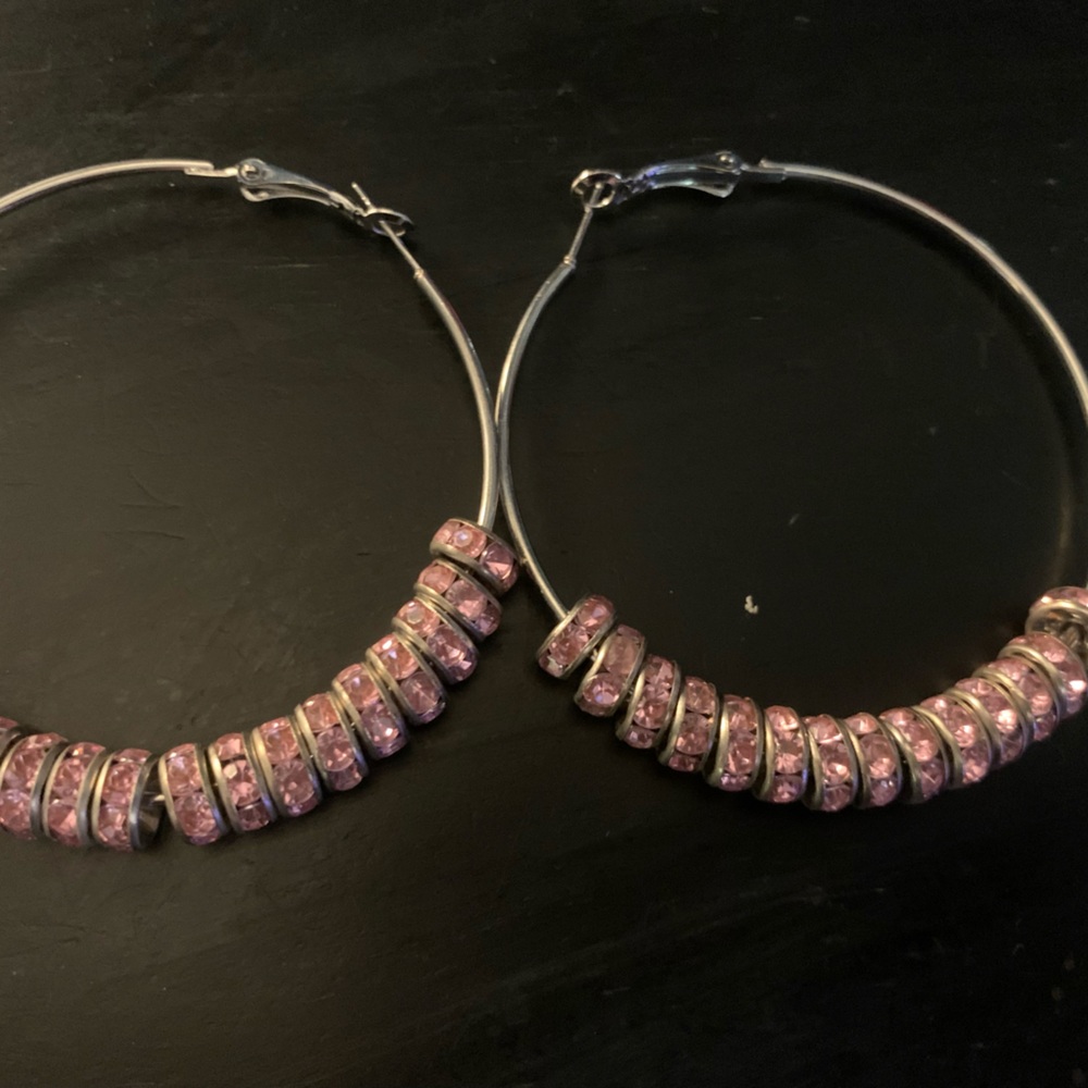 BOGO FREE SILVER HOOPS WIYH PINK BEADS